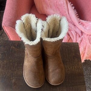 UGG Tan Kids Boots with Cream Lining